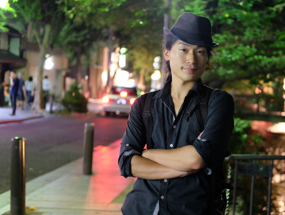 門石 藤矢