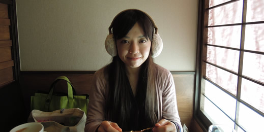 紙本 明子