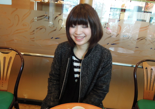 小刀 里那