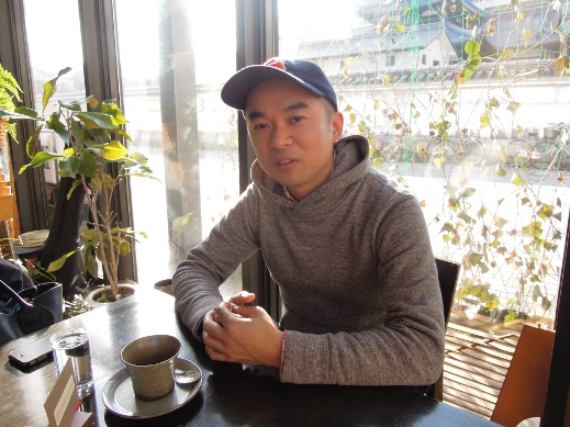 横山 拓也